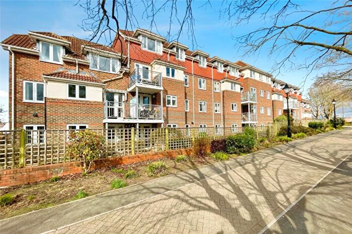 1 Bedroom Flat To Rent In Dellers Wharf, Taunton, TA1