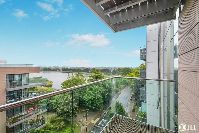 1 Bedroom Flat To Rent In Riverside Apartments, N4