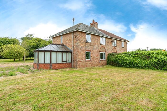 3 Bedroom Semi-Detached House For Sale In Main Road, Three Holes, Wisbech, Norfolk, PE14