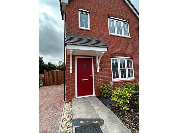 3 Bedroom End Of Terrace House To Rent In Wedgewood Crescent, Shrewsbury, SY3
