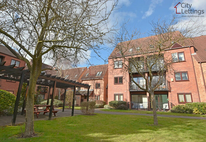 2 Bedroom Flat To Rent In Kingfisher Wharf, Castle Marina, NG7