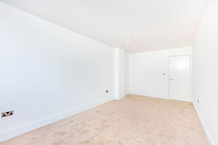 1 Bedroom Flat For Sale In Westow Hill, Crystal Palace, London, SE19