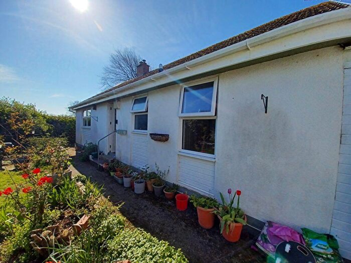 3 Bedroom Bungalow To Rent In Trelyn, Rock, PL27