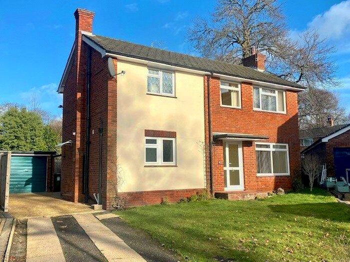 3 Bedroom Detached House To Rent In Heathfield Close, Chandler's Ford, Hampshire, SO53