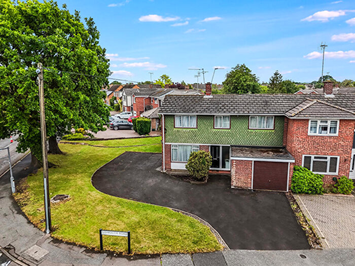 3 Bedroom End Of Terrace House For Sale In Sidmouth Road, Old Springfield, Chelmsford, CM1