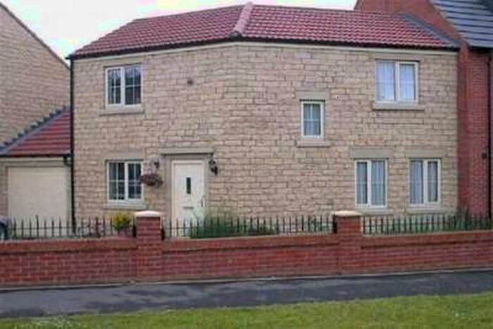 3 Bedroom Semi-Detached House To Rent In Georgian Mews, Catcliffe, S60