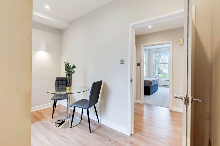 1 Bedroom Flat To Rent In Vincent Square, Westminster, London, SW1P