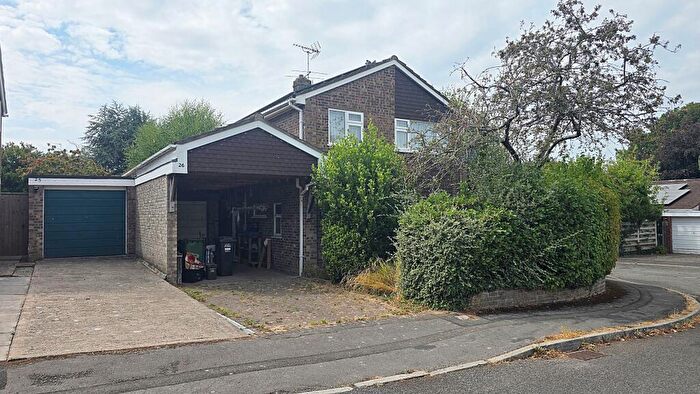 3 Bedroom Detached House For Sale In Kingston Road, Nailsea, Bristol, BS48
