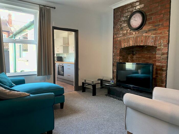 3 Bedroom Terraced House To Rent In Kirkby Street, Lincoln, LN5