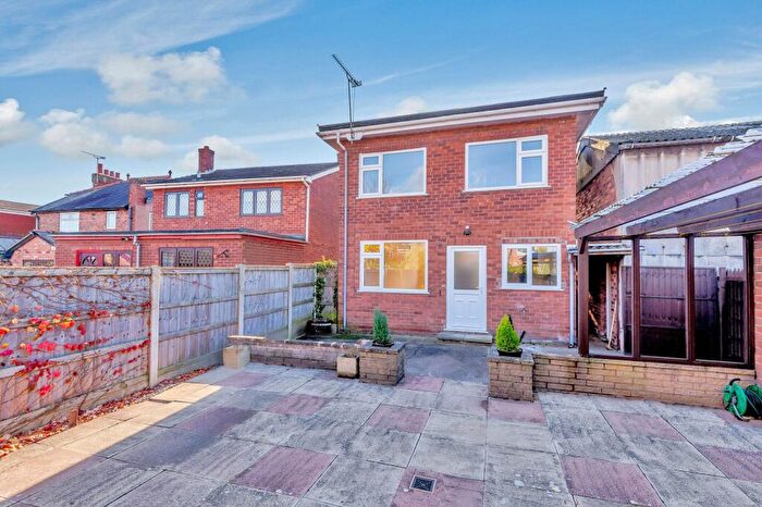 3 Bedroom Semi-Detached House To Rent In Mancot Lane, Mancot, CH5