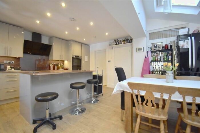 4 Bedroom End Of Terrace House To Rent In Abbey Road, Cambridge, CB5