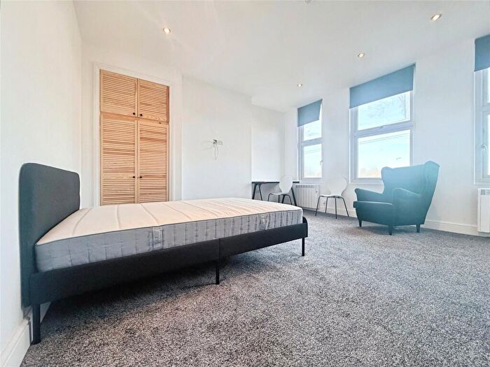 1 Bedroom Property To Rent In Knighton Road, Stoneygate, LE2