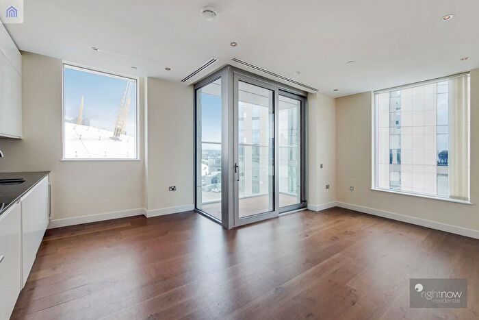 1 Bedroom Flat To Rent In Waterview Drive, London, SE10