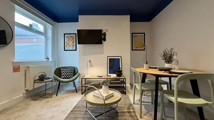 3 Bedroom Semi Detached House To Rent In Romney Street, Salford, M6