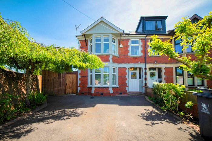 4 Bedroom Semi-Detached House To Rent In Heol Y Nant, Rhiwbina, Cardiff, CF14