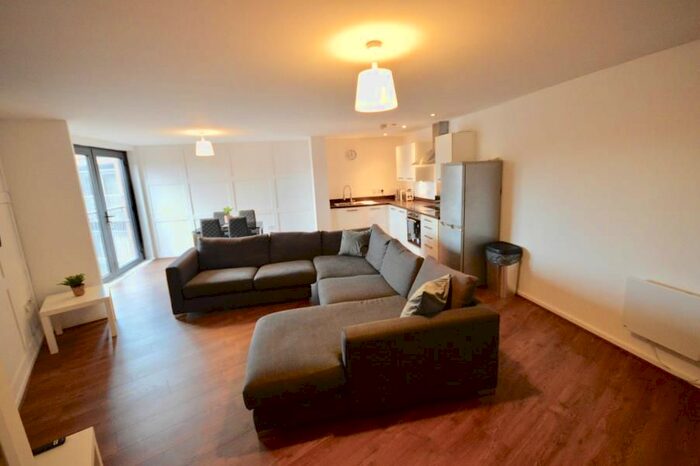 2 Bedroom Flat To Rent In Daisy Spring Works, Kelham Island, S3