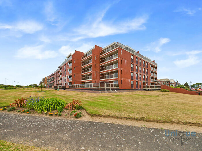 2 Bedroom Apartment For Sale In Majestic, St. Annes Road West, Lytham St. Annes, FY8