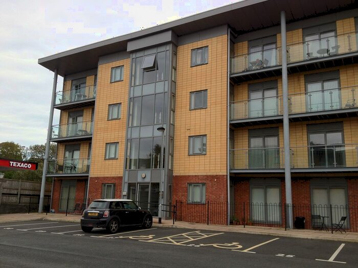 1 Bedroom Flat To Rent In Hollin Bank Court, Bolton Road, Blackburn, BB2