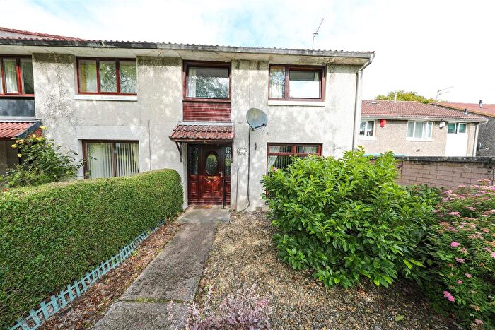 3 Bedroom Terraced House For Sale In Muirfield Drive, Glenrothes, KY6