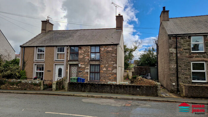 2 Bedroom Semi-Detached House For Sale In Llanaelhaearn, Pen Llyn Peninsula, LL54