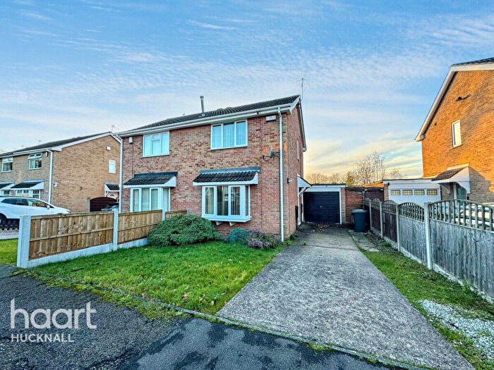 2 Bedroom Semi Detached House For Sale In Grampian Drive, Nottingham, NG5