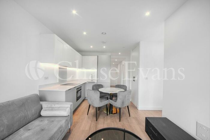 Studio To Rent In Western Gateway, Royal Docks West, Royal Docks, London, E16