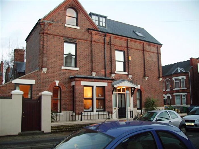 8 Bedroom Detached House To Rent In Church Avenue, Lenton, Nottingham, NG7