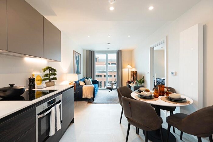 1 Bedroom Apartment To Rent In New York Square, Leeds, West Yorkshire, LS2