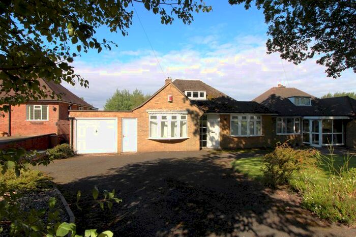 3 Bedroom Detached House For Sale In Longwood Road, Aldridge, WS9