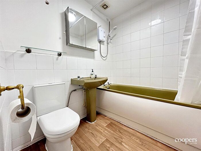 1 Bedroom Flat To Rent In Cranston Close, Ickenham, UB10