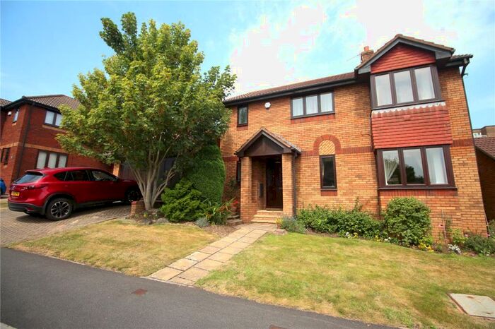 4 Bedroom House To Rent In Glenavon Park, Bristol, Somerset, BS9