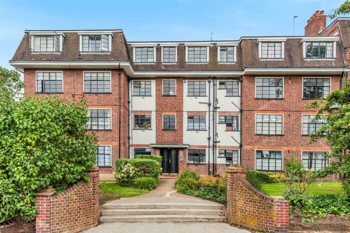 1 Bedroom Apartment To Rent In Pages Hill, Muswell Hill, N10