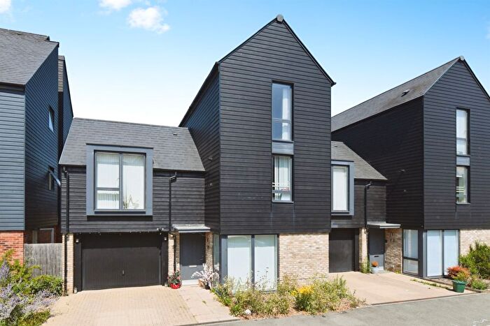 4 Bedroom Semi-Detached House For Sale In Albatross Way, Chelmsford Garden, Chelmsford, CM3