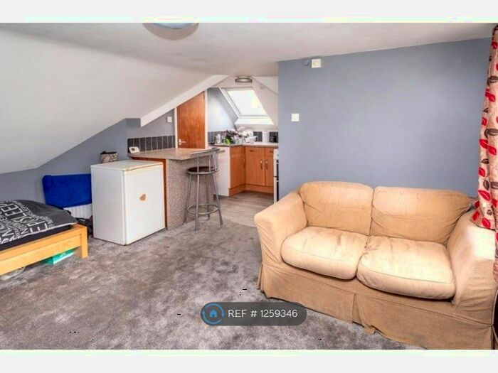 1 Bedroom Flat To Rent In Heworth, York, YO31