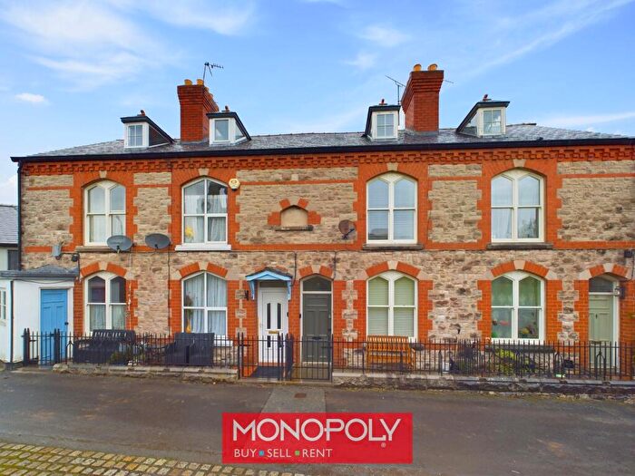 3 Bedroom Terraced House For Sale In Castle Hill, Denbigh, LL16