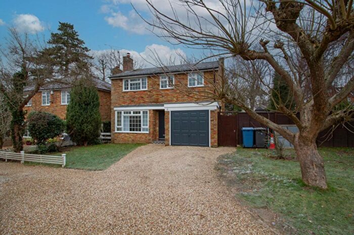 4 Bedroom Detached House For Sale In Rydal Drive, Church Crookham, GU52