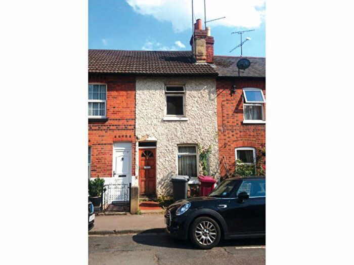 4 Bedroom House Of Multiple Occupation For Sale In Wolseley Street, Reading, Berkshire, RG1