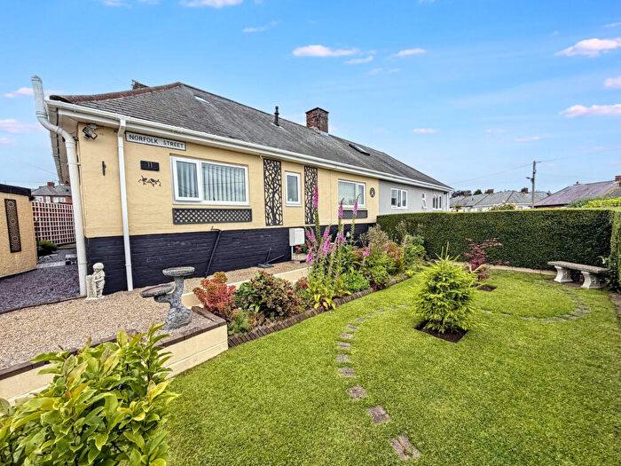 2 Bedroom Semi-Detached Bungalow For Sale In Norfolk Street, Hetton-le-Hole, Houghton Le Spring, Tyne And Wear, DH5