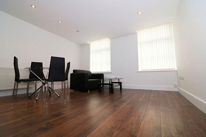 1 Bedroom Flat To Rent In Vincent Street, Bradford, BD1