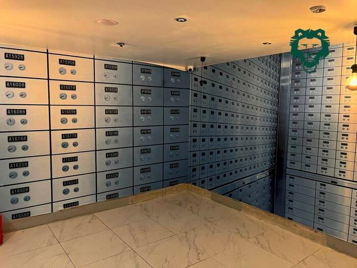 Detached House To Rent In High Road, IG1