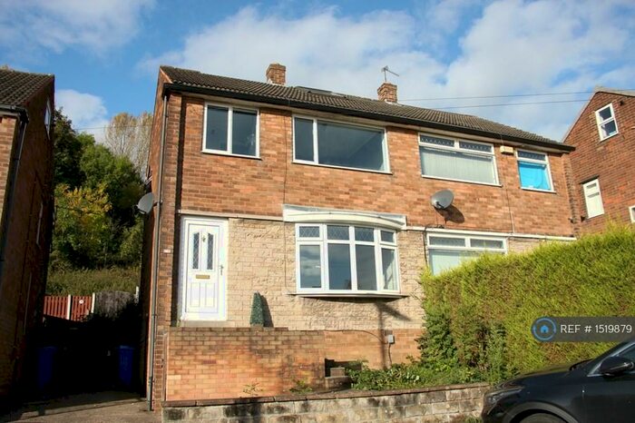 3 Bedroom Semi-Detached House To Rent In Tansley Drive, Sheffield, S9