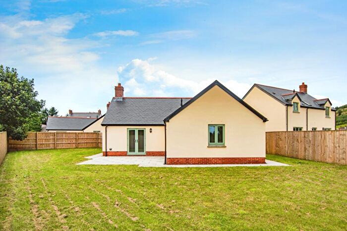 3 Bedroom Bungalow For Sale In Golwg Y Gloch, Rosebush, Pembrokeshire, SA66