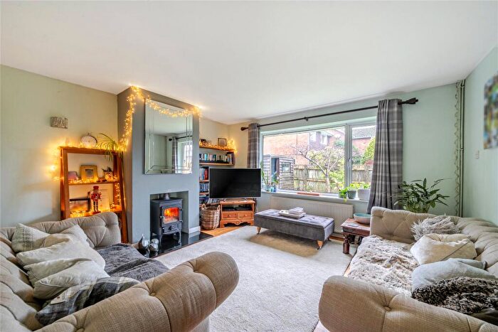 3 Bedroom Bungalow For Sale In Warton Close, East Boldre, Brockenhurst, Hampshire, SO42