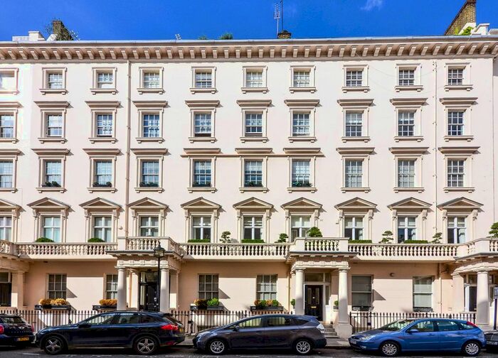 2 Bedroom Flat To Rent In West Eaton Place, Belgravia, London, SW1X