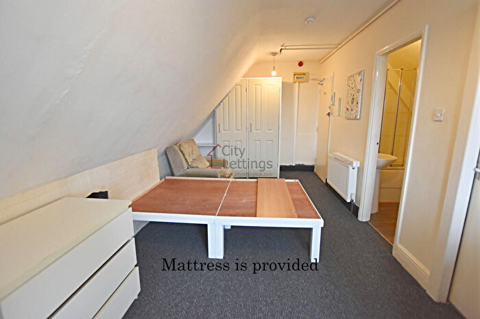 Studio To Rent In Burns Street, Nottingham, NG7