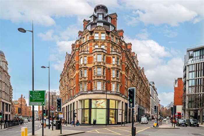 1 Bedroom Flat For Sale In Park Mansions, Knightsbridge, London, SW1X