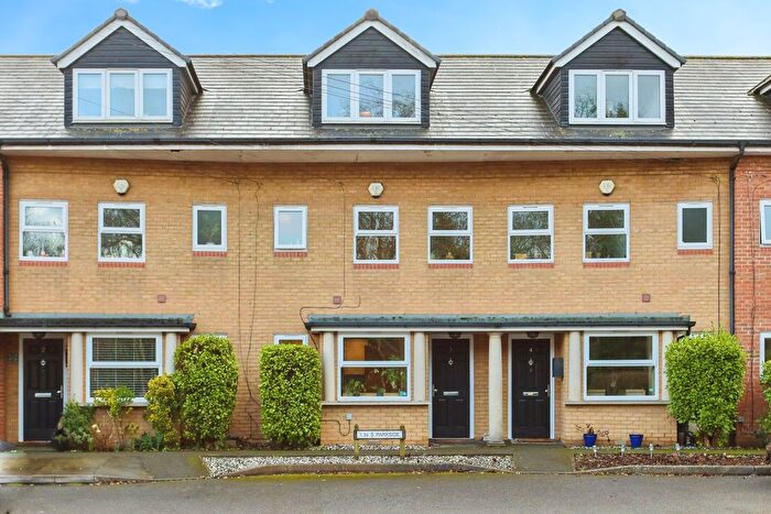 4 Bedroom Terraced House For Sale In School Lane, Maidstone, Kent, ME15