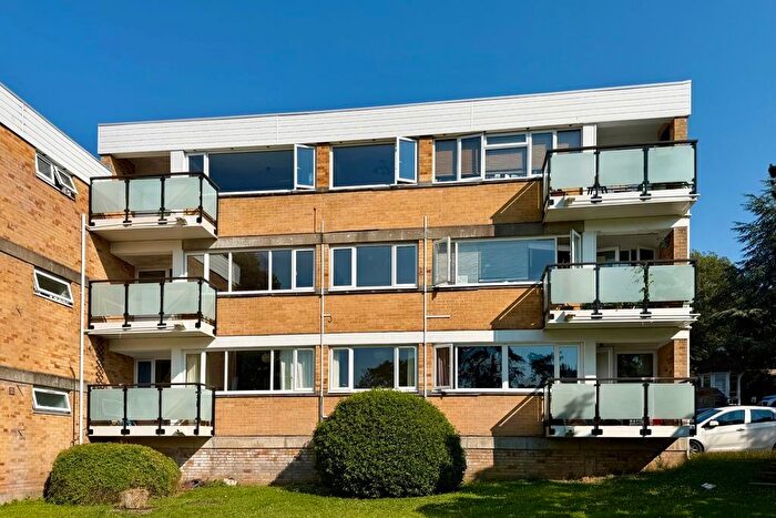 3 Bedroom Flat For Sale In Woodside, Hazelwood Road, Stoke Bishop, Bristol, BS9