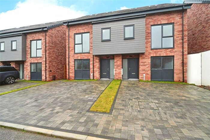 4 Bedroom Semi-Detached House For Sale In Old Hall Street, Kearsley, Bolton, Greater Manchester, BL4