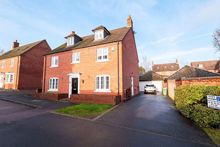 5 Bedroom Detached House For Sale In Ruskin Field, Anstey, LE7